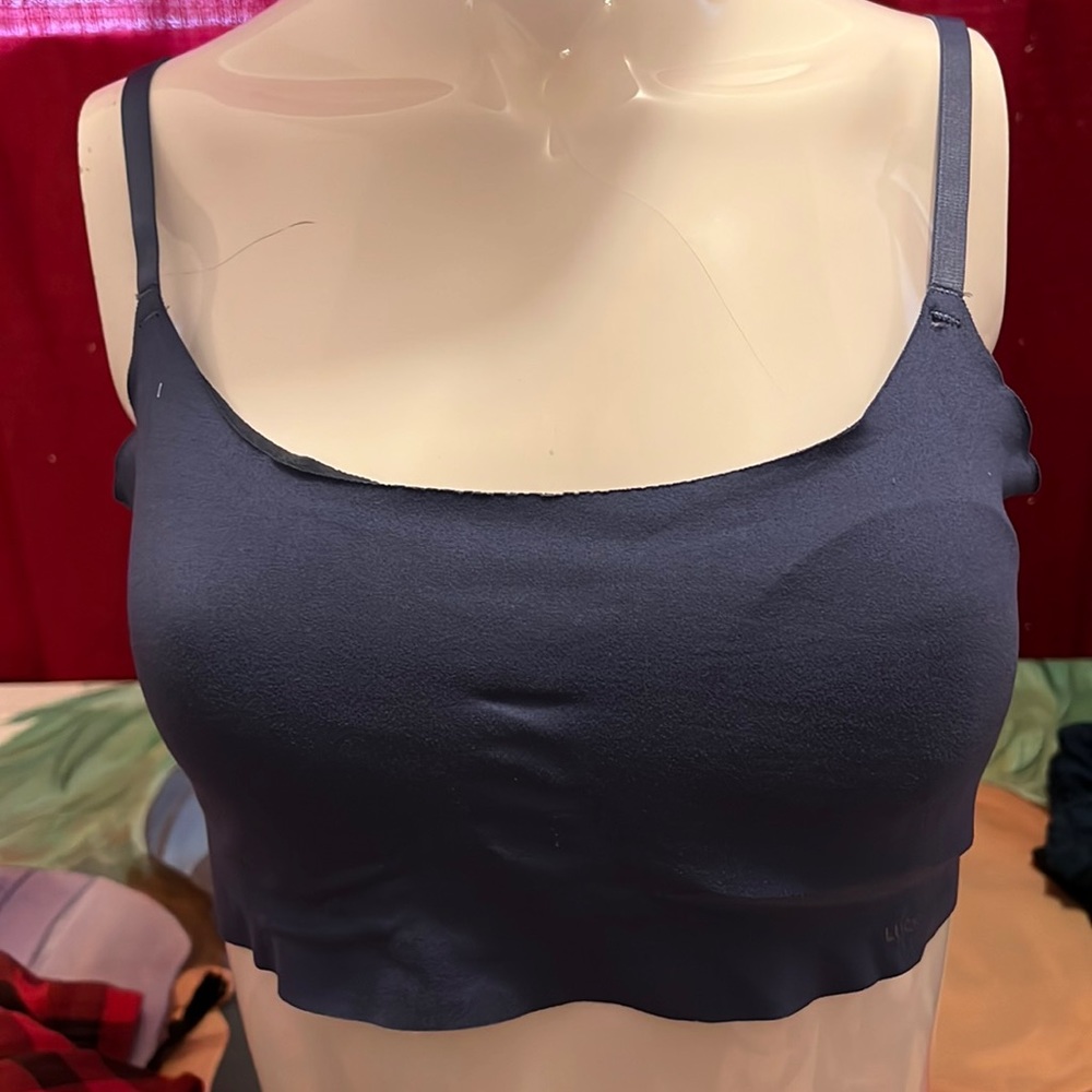 Lucky Brand dark blue bra with pads. Adjustable straps